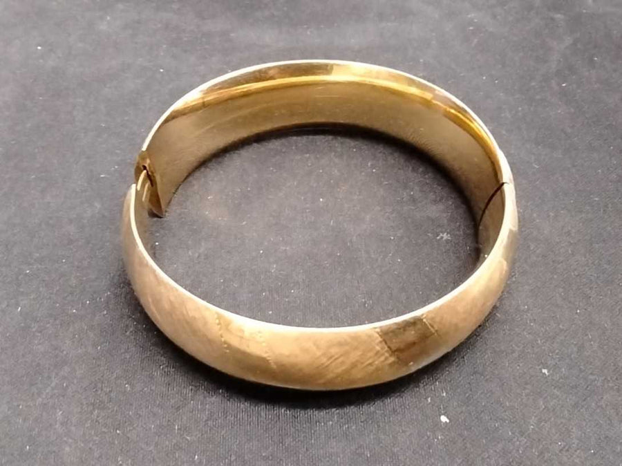 Bangle Bracelet - Yellow Gold 14k (.585) 31 grams 7 inch