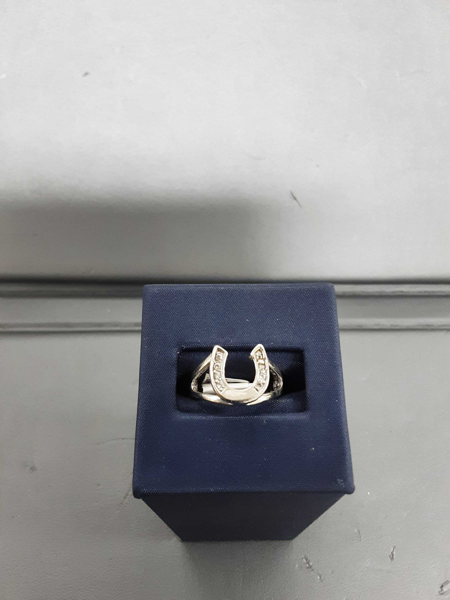 Women's Ring - Silver 4.7 grams Size 7