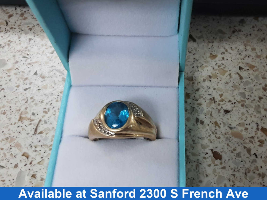 Men's Ring - Yellow Gold 10k (.417) 6.5 grams Size 10