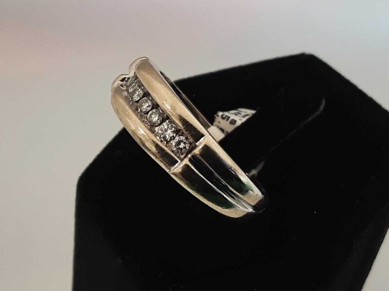 White Gold 14k (.585) 5.9 grams Size 11