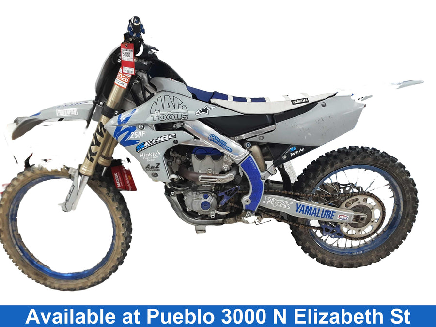 Yamaha Yz250f Blue Moto-Cross / Dirt Bike