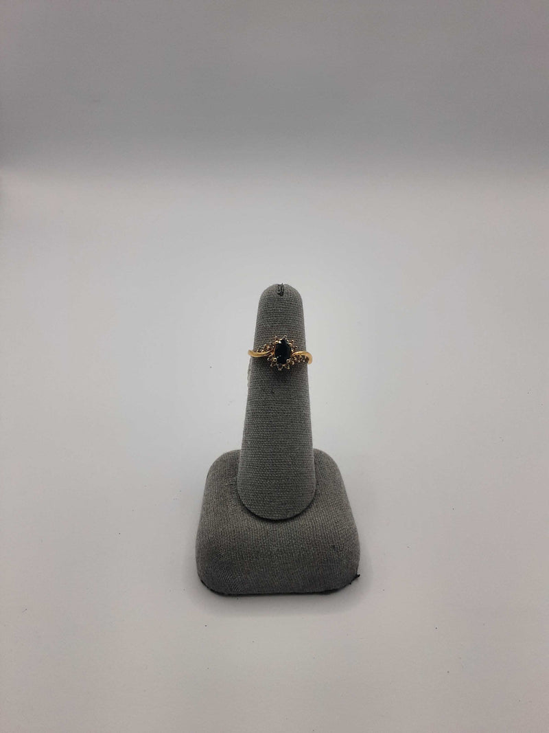 14kt Lady's Cluster Ring