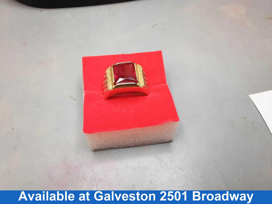 Men's Ring - Yellow Gold 14k (.585) 8.1 grams Size 11