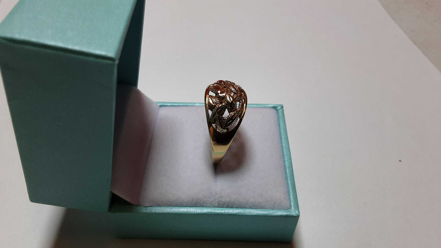 Women's Ring - Yellow Gold 10k (.417) 3.3 grams Size 12