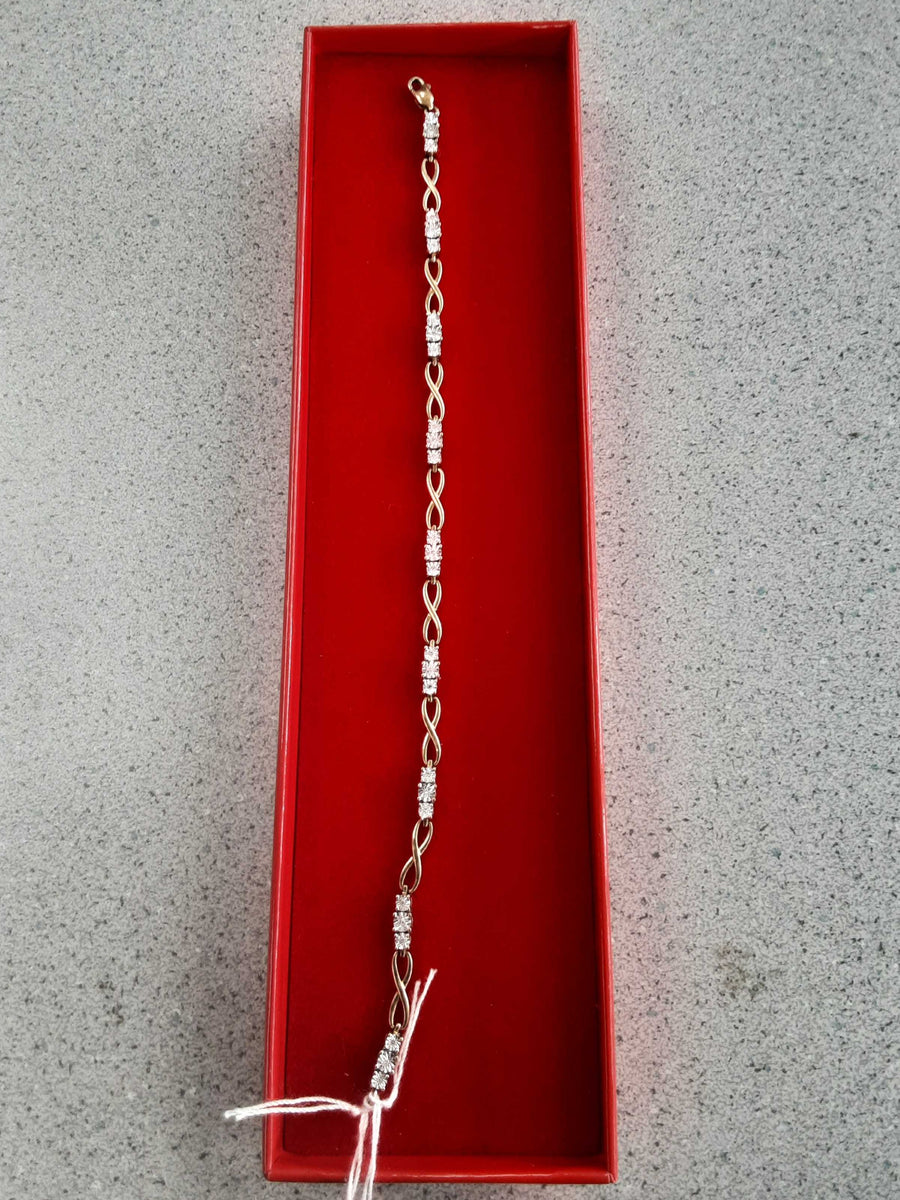 Tennis Bracelet - Yellow Gold 10k (.417) 4.8 grams 7 inch