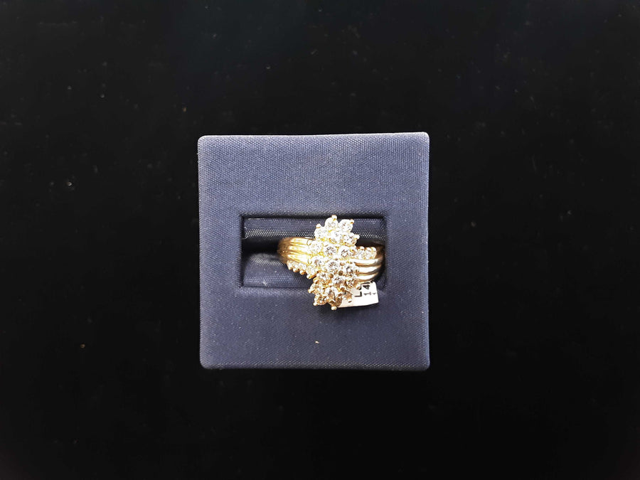 Women's Ring - Yellow Gold 14k (.585) 5.8 grams Size 7