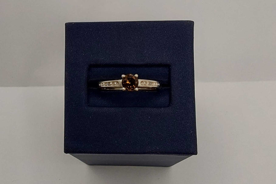 Women's Ring - Silver 1.97 grams Size 7.5