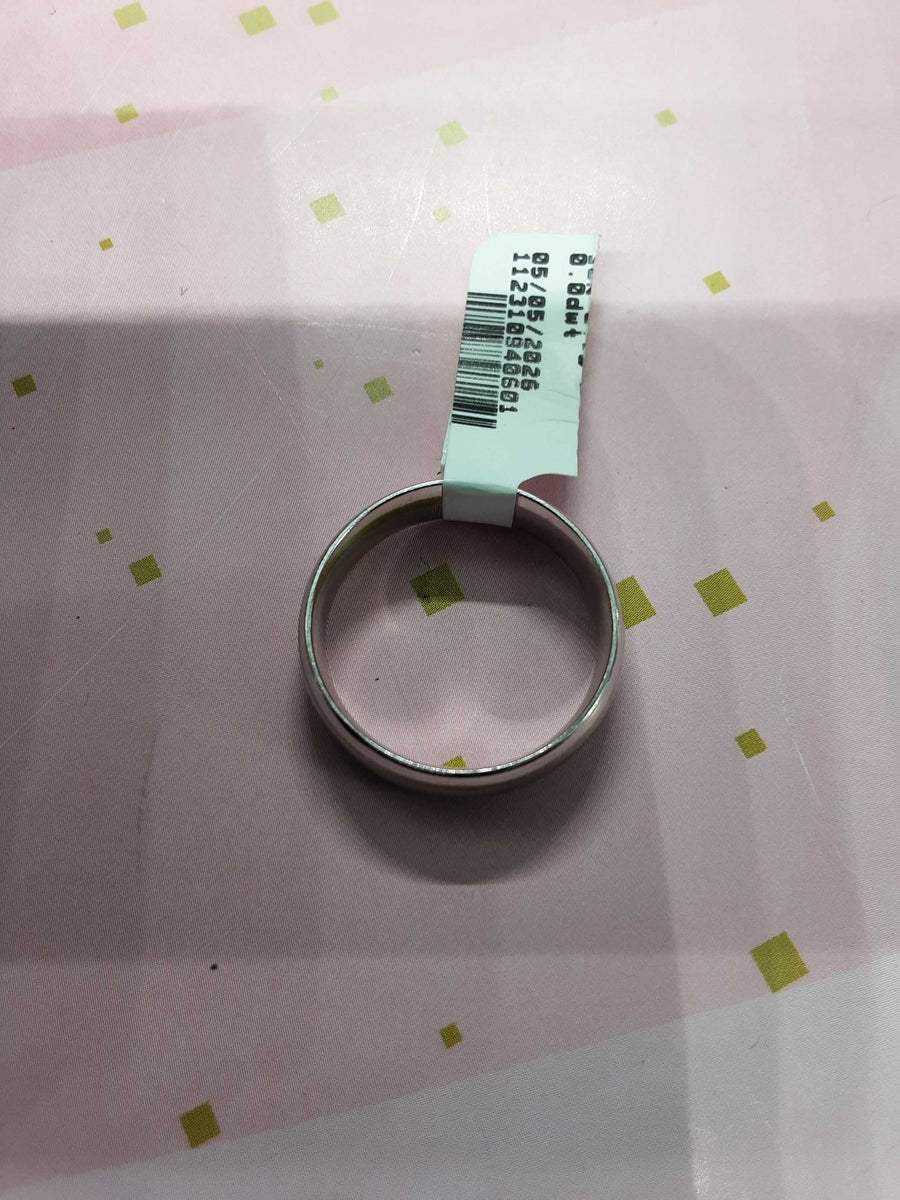 Ring - Wedding Band - White Gold 10k (.417) 6.1 grams Size 9