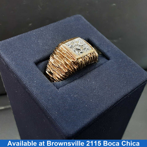 Women's Ring - Yellow Gold 10k (.417) 5.4 grams Size 8.5