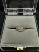 Woman's Wedding Ring