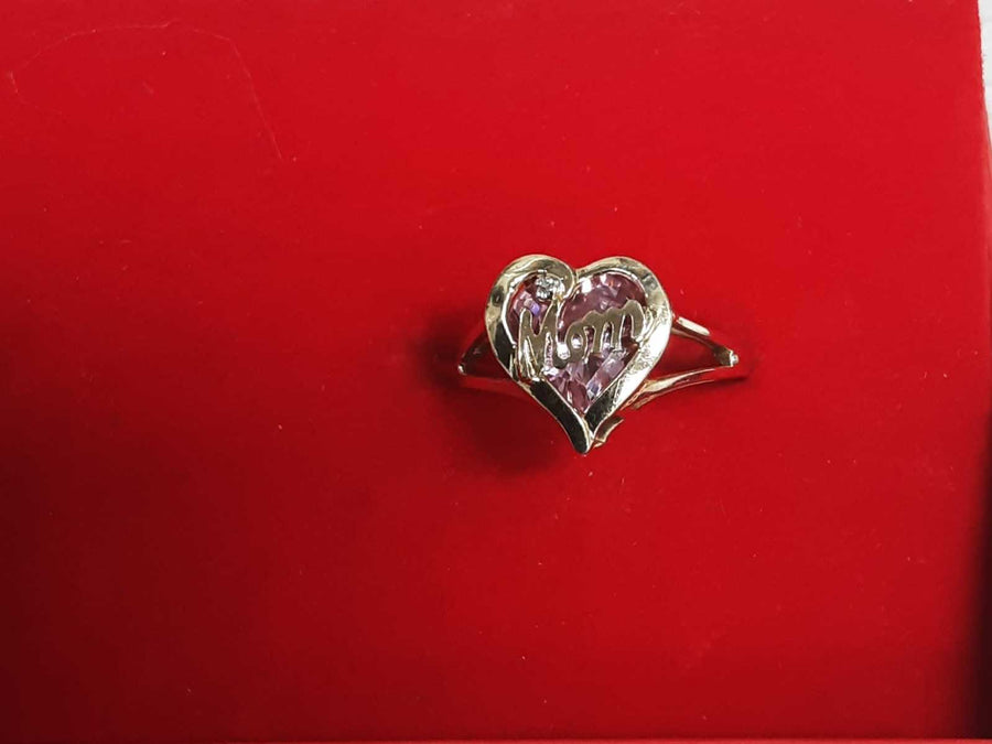 Women's Ring - Yellow Gold 10k (.417) 2.1 grams Size 5