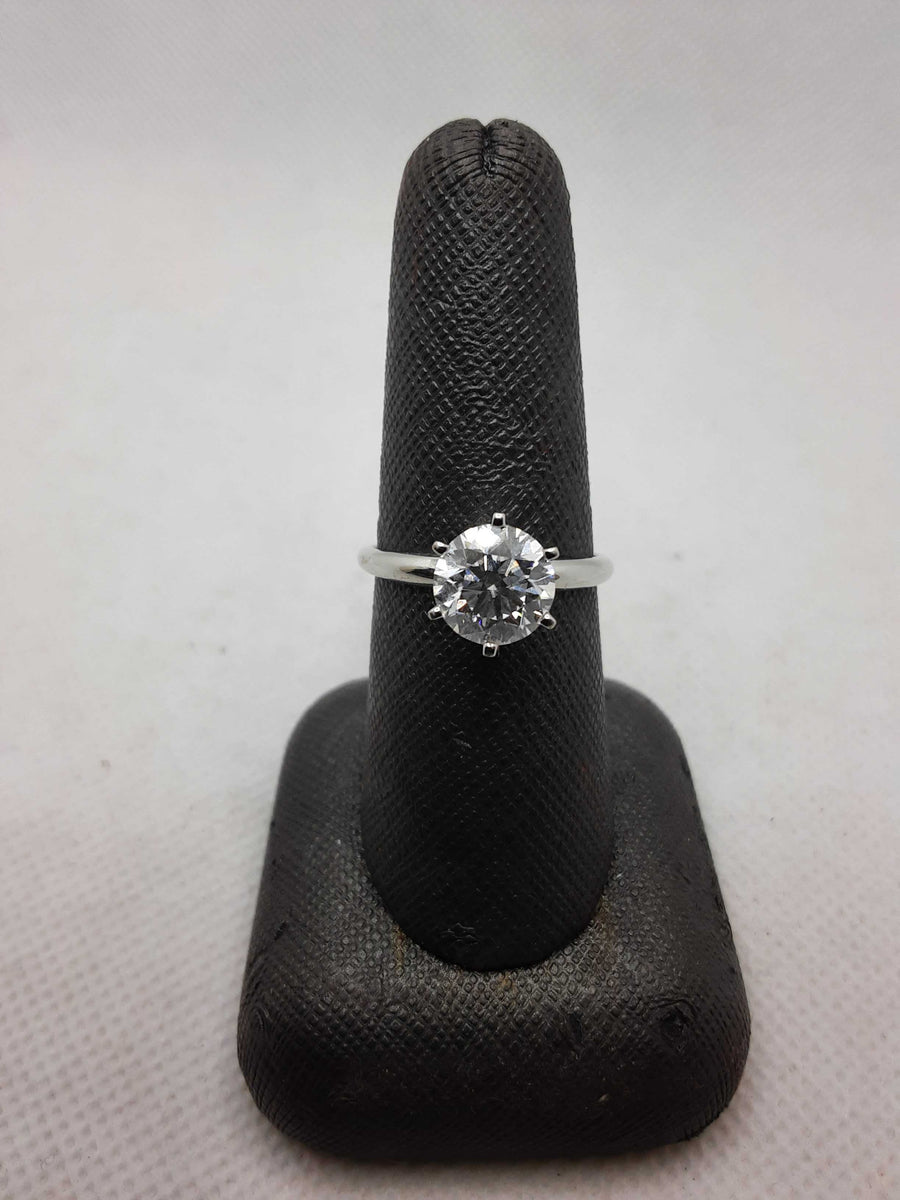 Women's Ring - Solitaire - White Gold 14k (.585) 2.9 grams Size 8.5