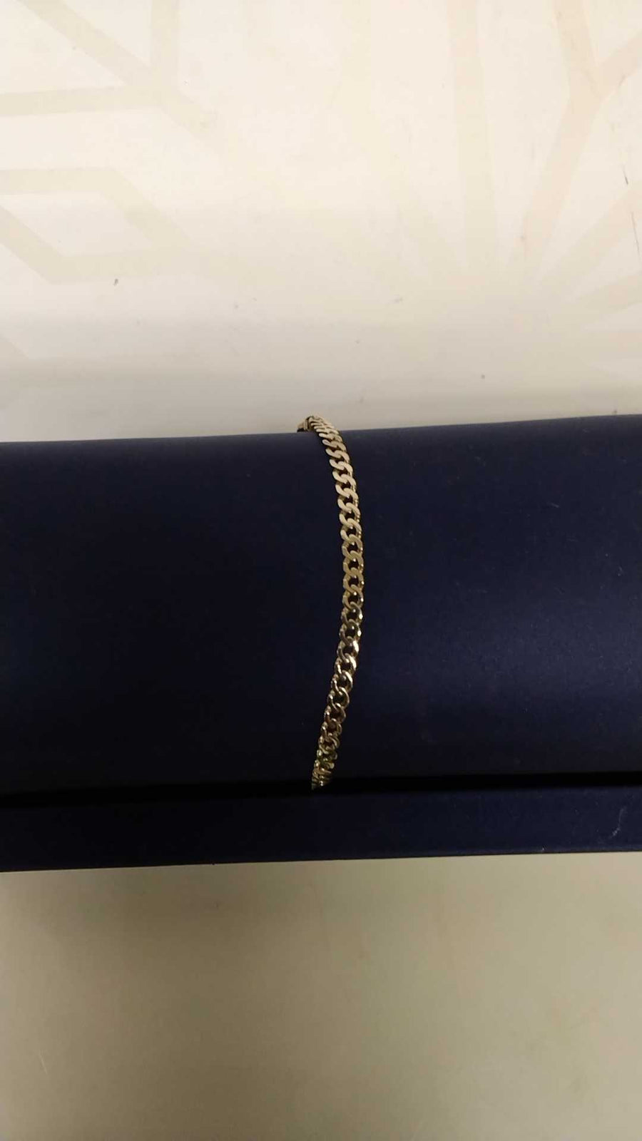 Cuban Link Bracelet - Yellow Gold 10k (.417) 5.1 grams 10 inch