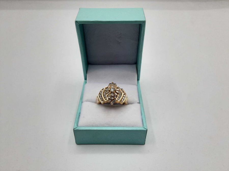 Women's Ring - Yellow Gold 14k (.585) 6 grams Size 10