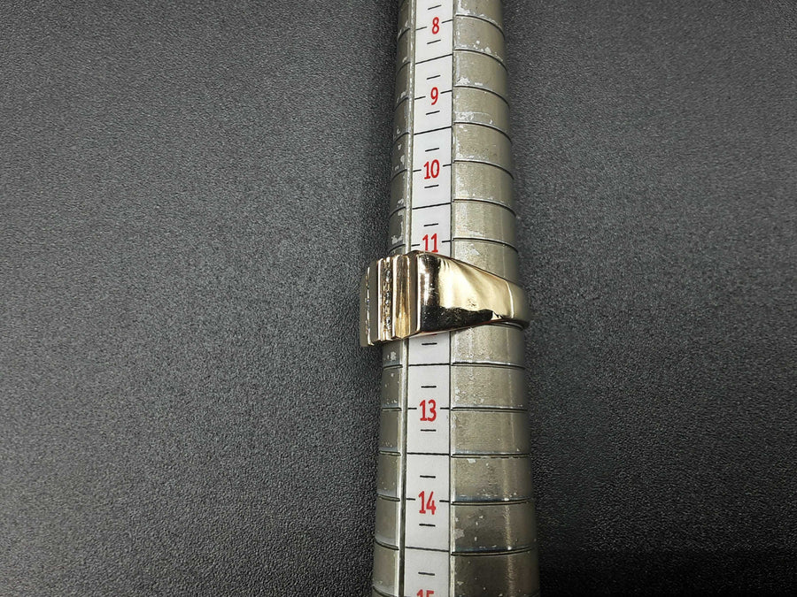 Men's Ring - Yellow Gold 10k (.417) 13.9 grams Size 7