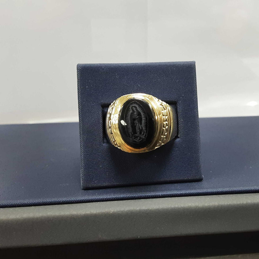Men's Ring - Yellow Gold 14k (.585) 9.4 grams Size 13.5