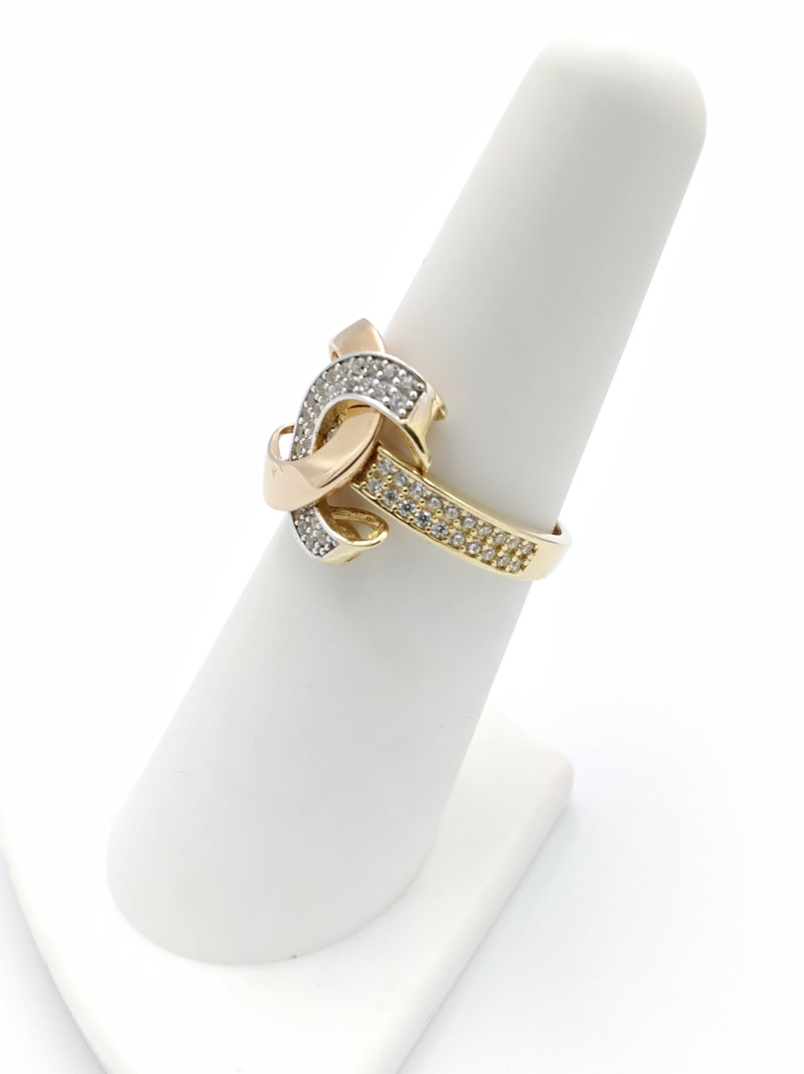 Women's Ring - Yellow Gold 18k (.750) 3.2 grams Size 6
