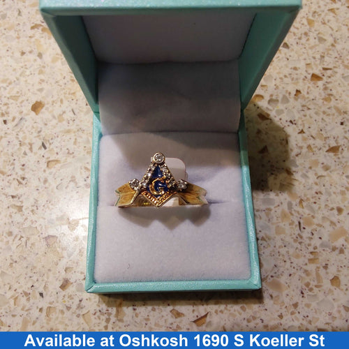Men's Ring - Yellow Gold 10k (.417) 4.6 grams Size 13.5