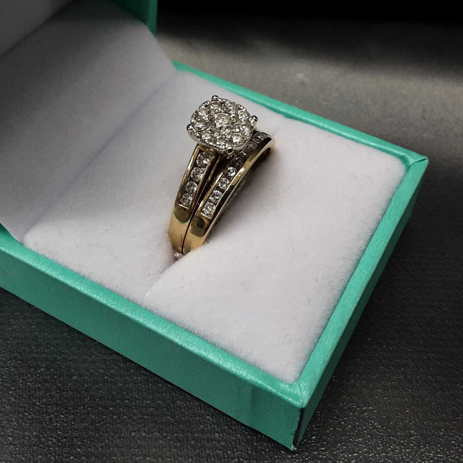Women's Ring - Yellow Gold 14k (.585) 6.3 grams Size 9.5