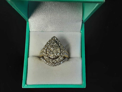 Women's Ring - Yellow Gold 10k (.417) 7.8 grams Size 8