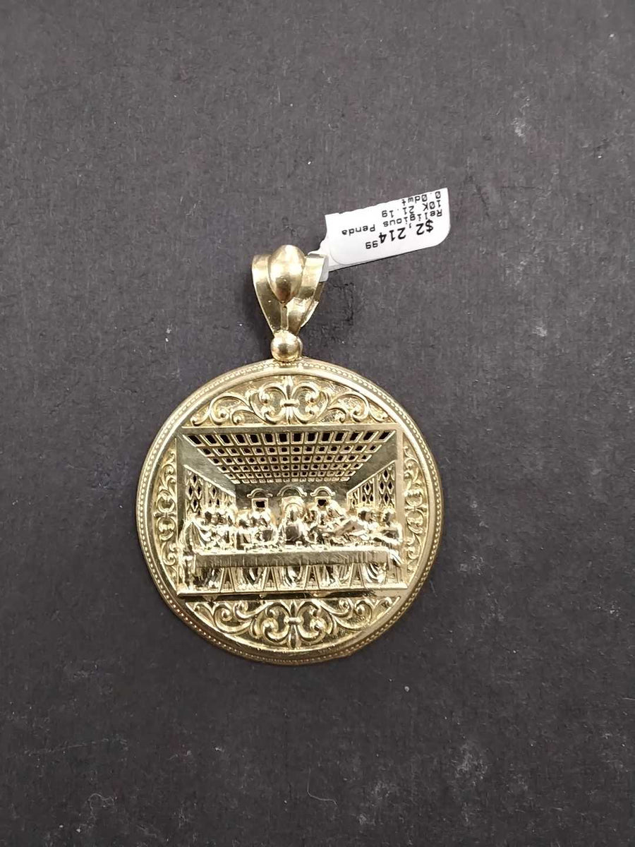 Religious Pendant - Yellow Gold 10k (.417) 21.1 grams