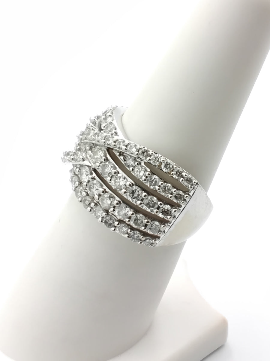 Women's Ring - White Gold 14k (.585) 5.8 grams Size 7