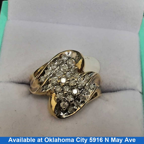 Women's Ring - Yellow Gold 10k (.417) 4.9 grams Size 5.5