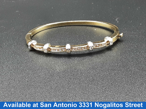 Bangle Bracelet - Yellow Gold 14k (.585) 18.3 grams 6 inch