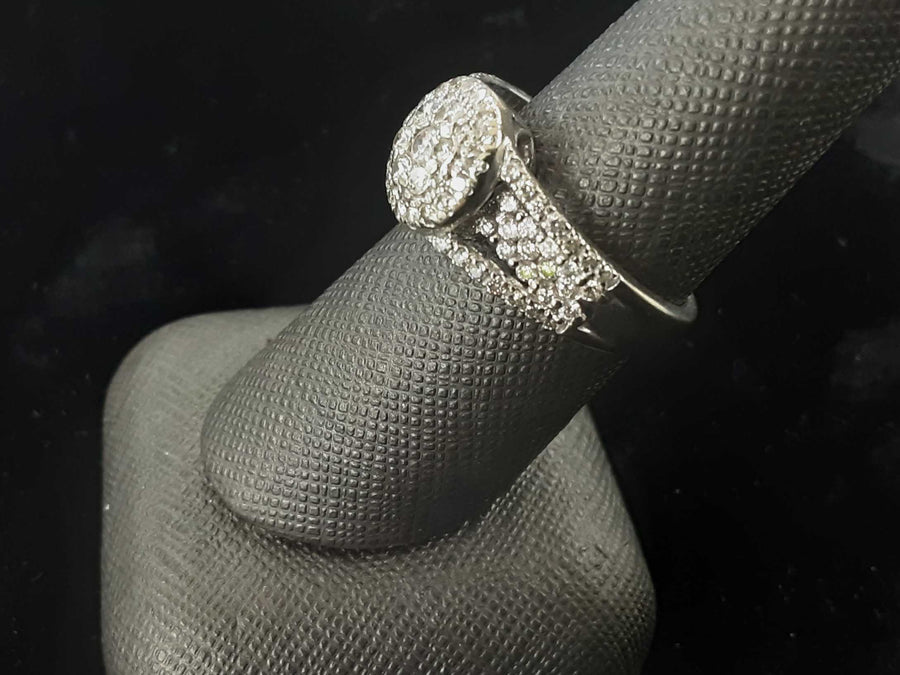 Women's Ring - White Gold 14k (.585) 5.9 grams Size 7