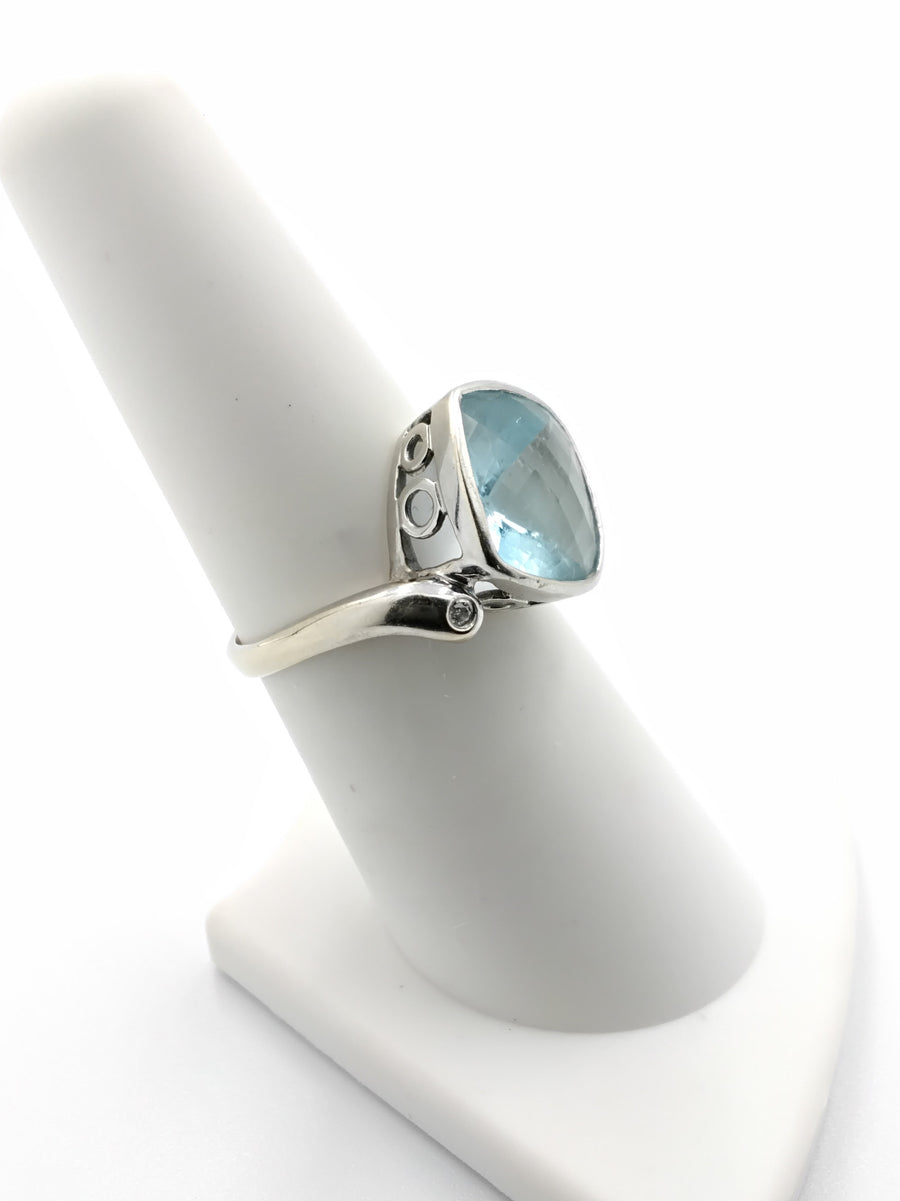 Women's Ring - White Gold 14k (.585) 4.5 grams Size 6.5