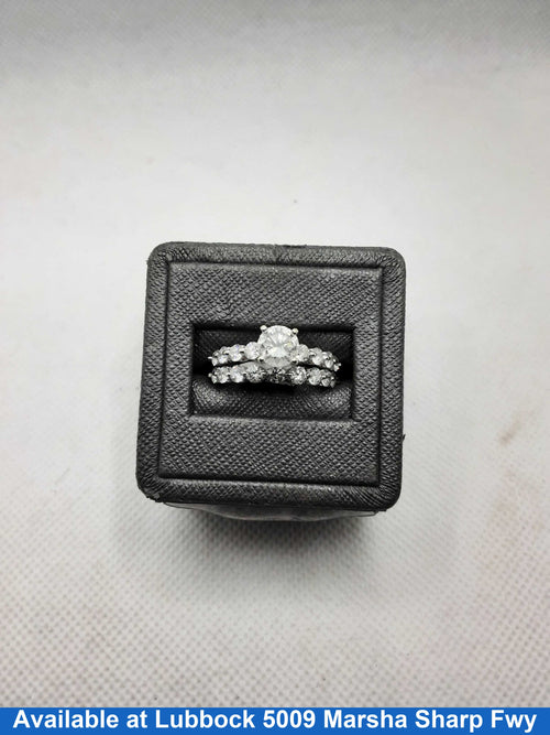 Women's Ring - White Gold 14k (.585) 6.4 grams Size 7