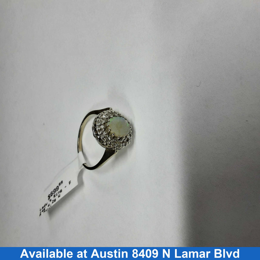 Women's Ring - White Gold 14k (.585) 4.2 grams Size 8