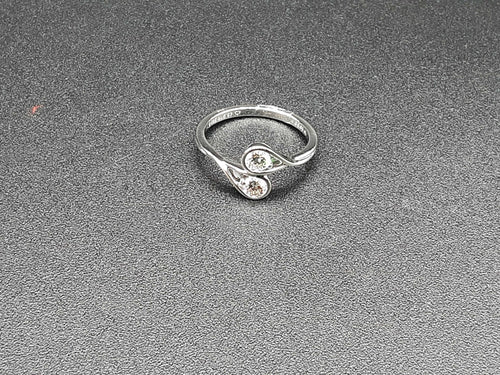 Women's Ring - White Gold 14k (.585) 3.1 grams Size 9.5