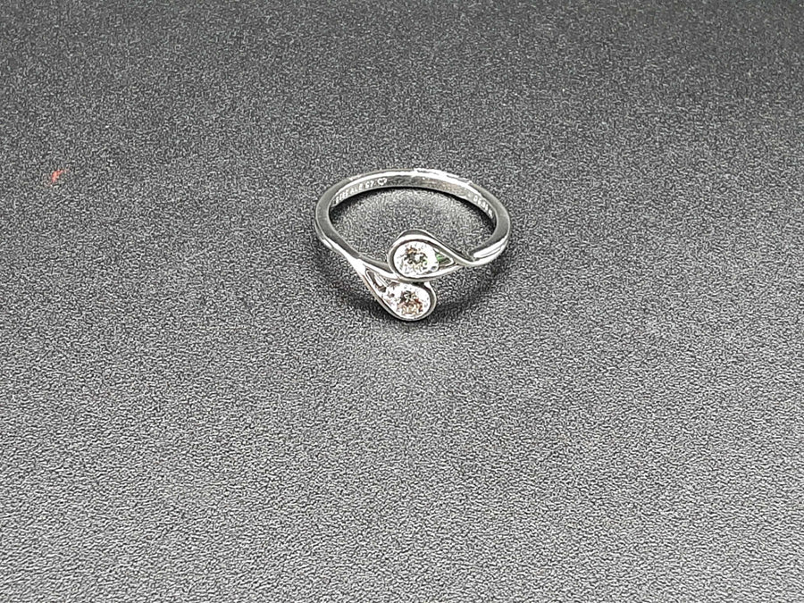 Women's Ring - White Gold 14k (.585) 3.1 grams Size 9.5