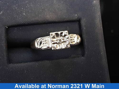 Women's Ring - White Gold 14k (.585) 2.3 grams Size 7