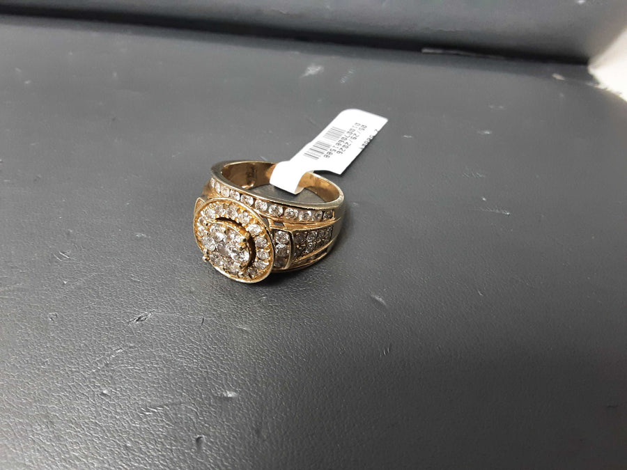 Men's Ring - Yellow Gold 10k (.417) 8.9 grams Size 9