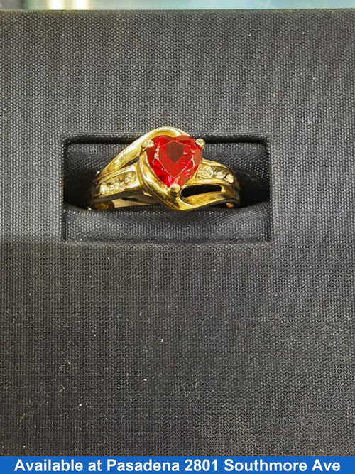 Women's Ring - Yellow Gold 10k (.417) 2.2 grams Size 10
