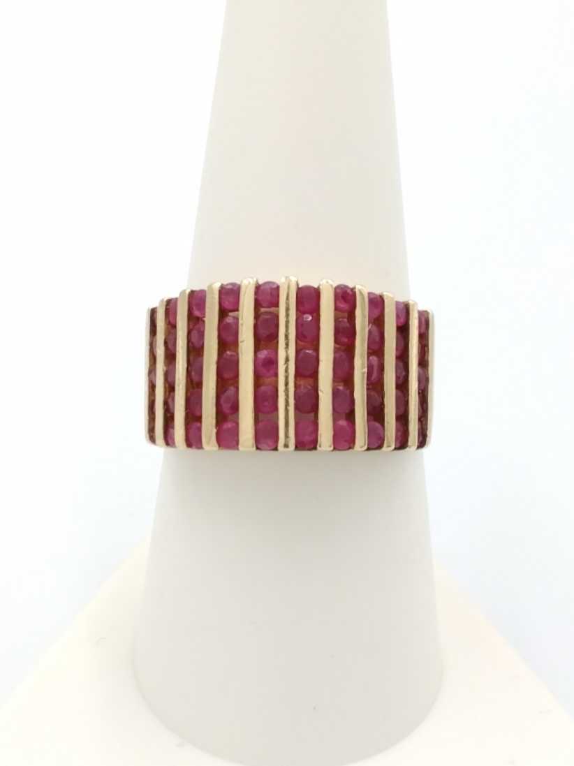 Women's Ring - Yellow Gold 10k (.417) 6.1 grams Size 9