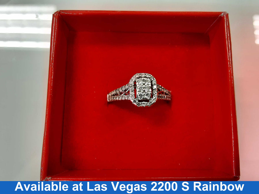 Women's Ring - Silver 2.6 grams Size 6
