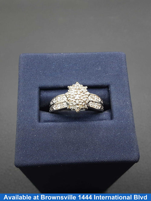 Women's Ring - White Gold 10k (.417) 2.3 grams Size 8