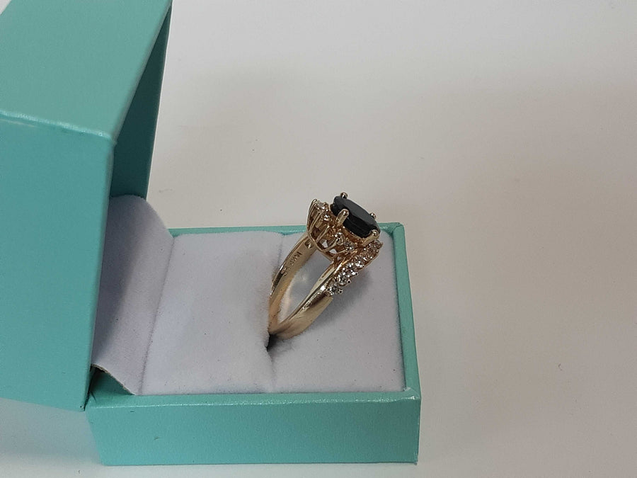 Women's Ring - Yellow Gold 14k (.585) 8 grams Size 8.5
