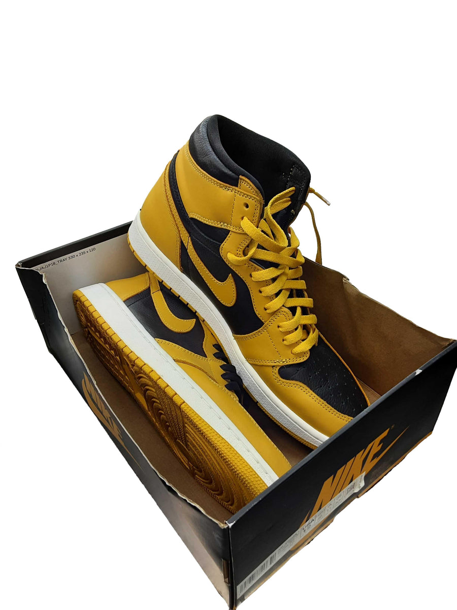 Jordan 555088-701 Yellow