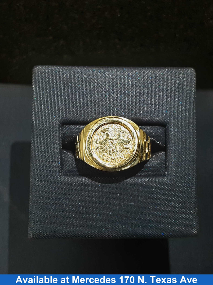 Women's Ring - Yellow Gold 14k (.585) 3.9 grams Size 4.5