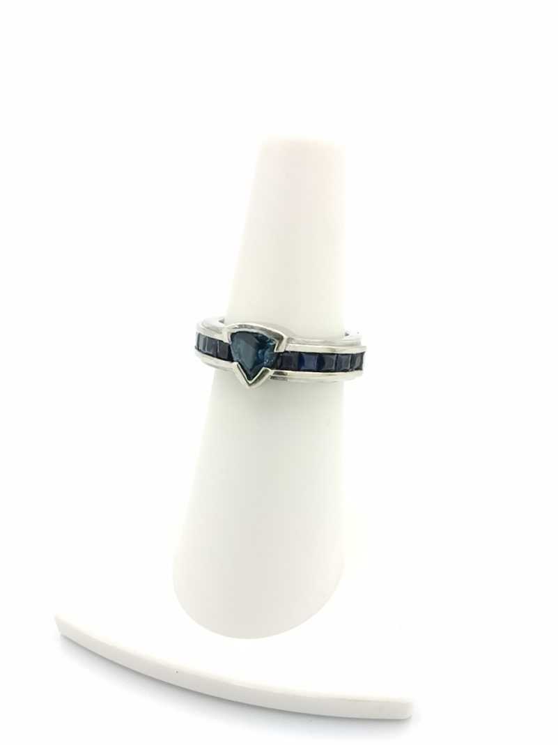 Women's Ring - Anniversary - White Gold 14k (.585) 7.5 grams Size 6