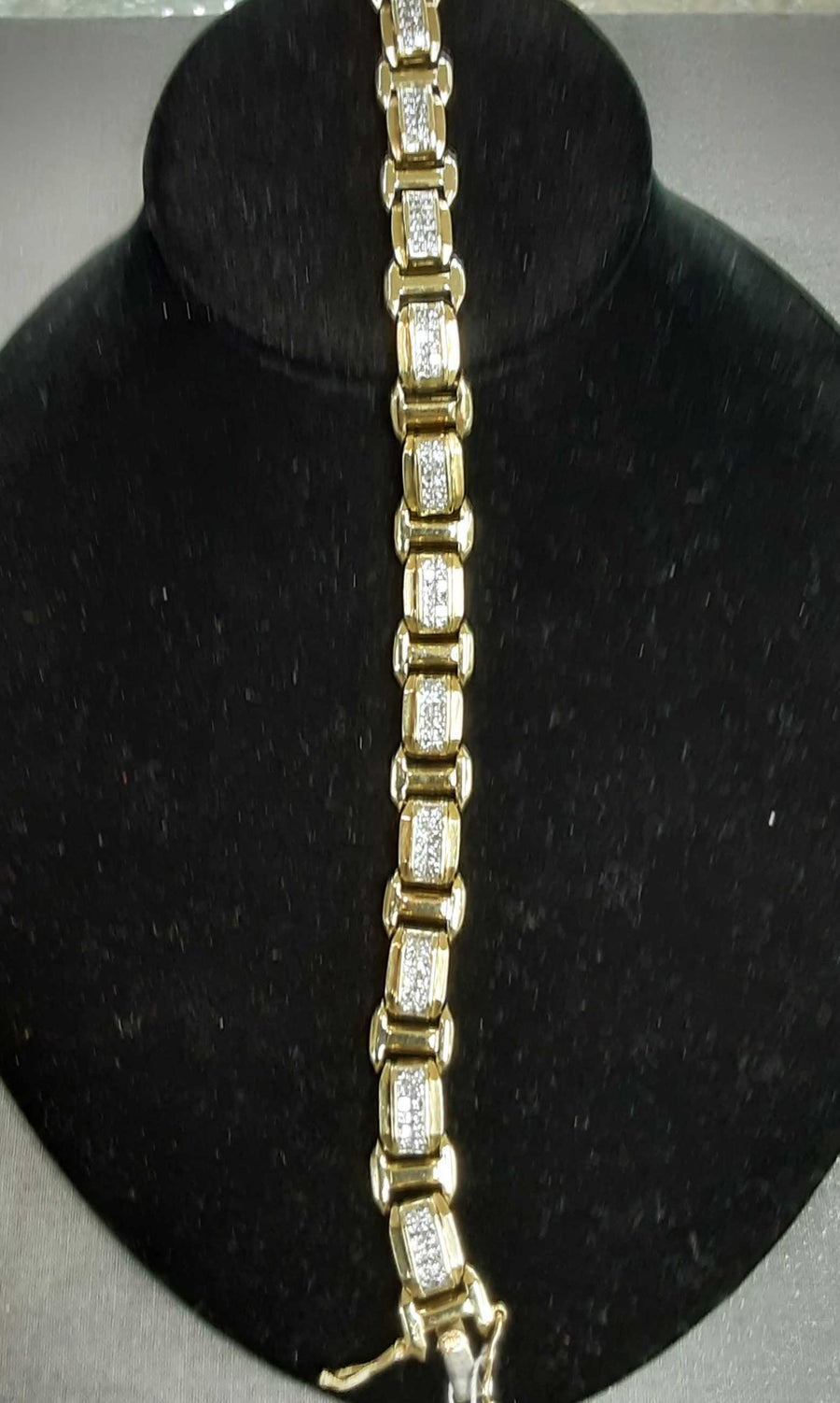 Tennis Bracelet - Yellow Gold 14k (.585) 43.2 grams 10 inch