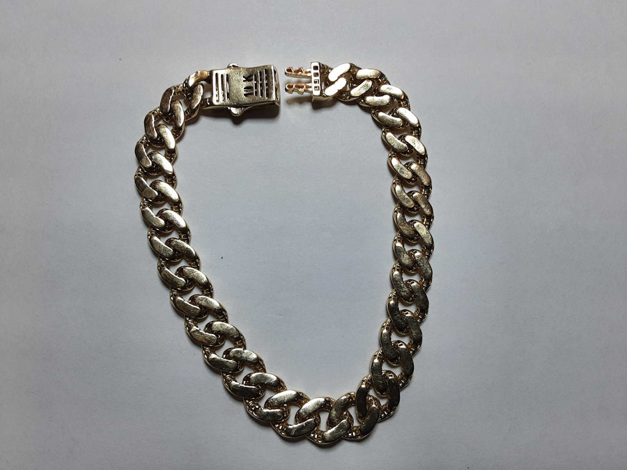 Cuban Link Bracelet - Yellow Gold 10k (.417) 16.5 grams 8 inch