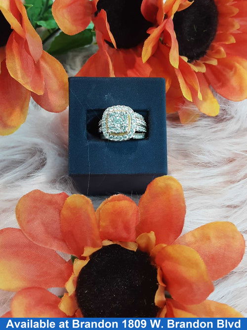 Ring - Engagement Set - Yellow Gold 14k (.585) 8.1 grams Size 7