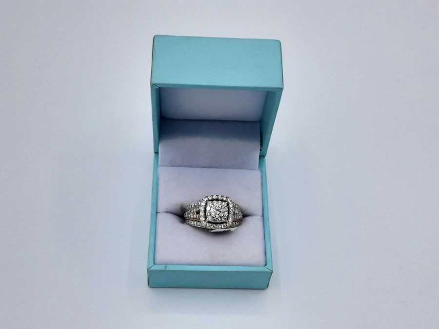 Women's Ring - White Gold 14k (.585) 7 grams Size 6.5