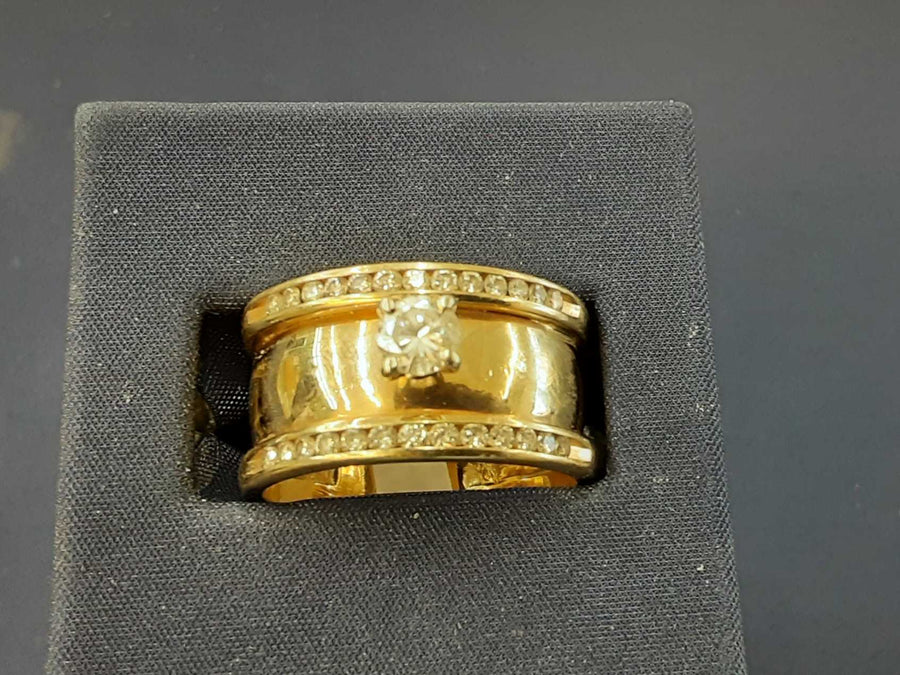 Ring - Wedding Set - Yellow Gold 14k (.585) 10.2 grams Size 9.5