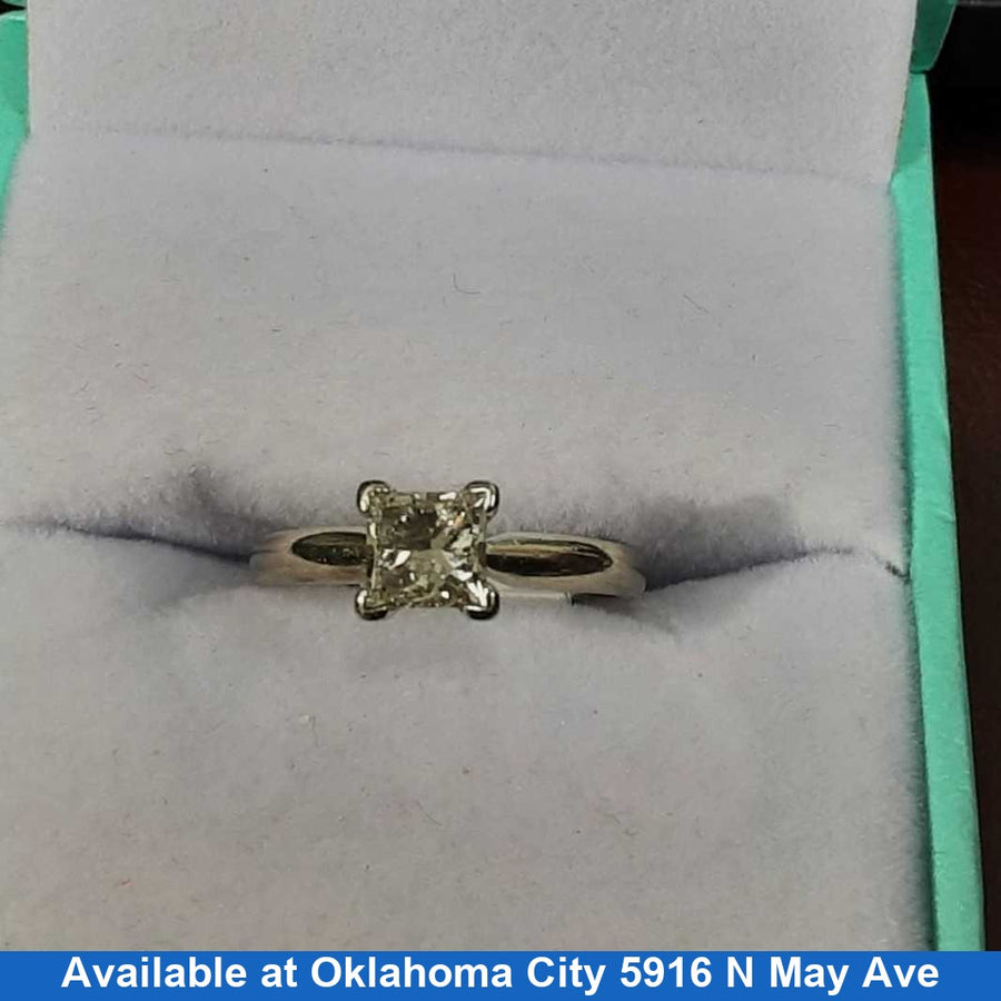 Women's Ring - Solitaire - White Gold 14k (.585) 1.9 grams Size 20